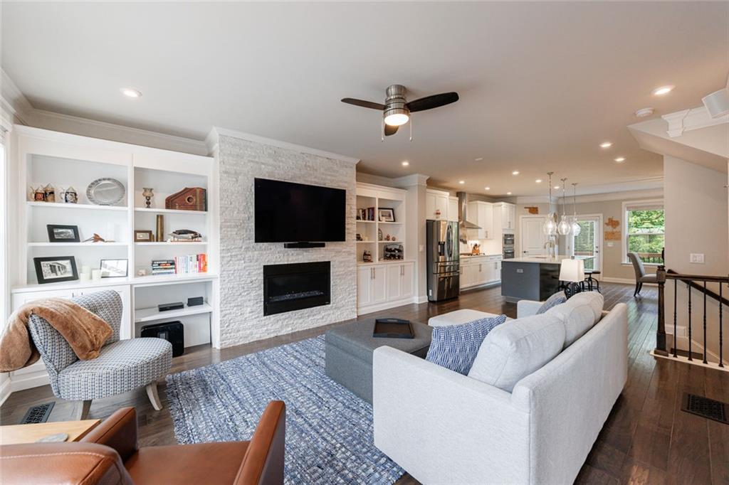 4104 Townsend Lane