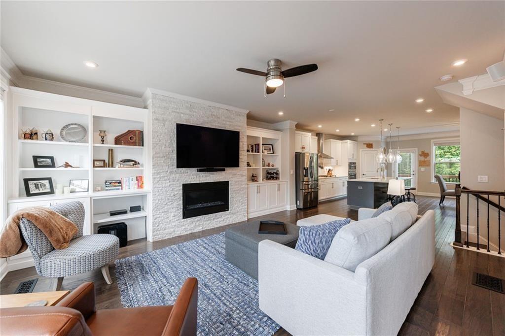 4104 Townsend Lane
