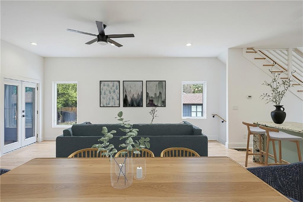 956 Herndon Street NW