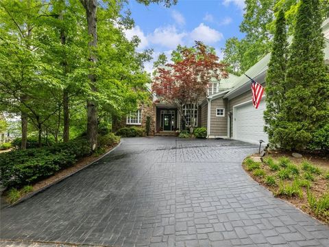 A home in Dawsonville