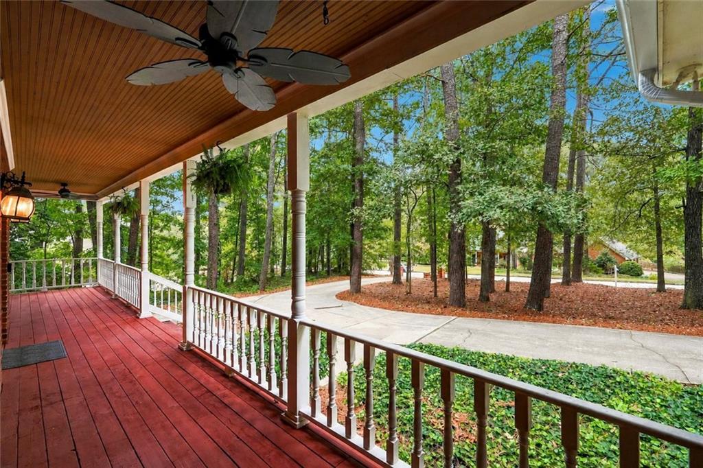1211 Bridgewater Walk
