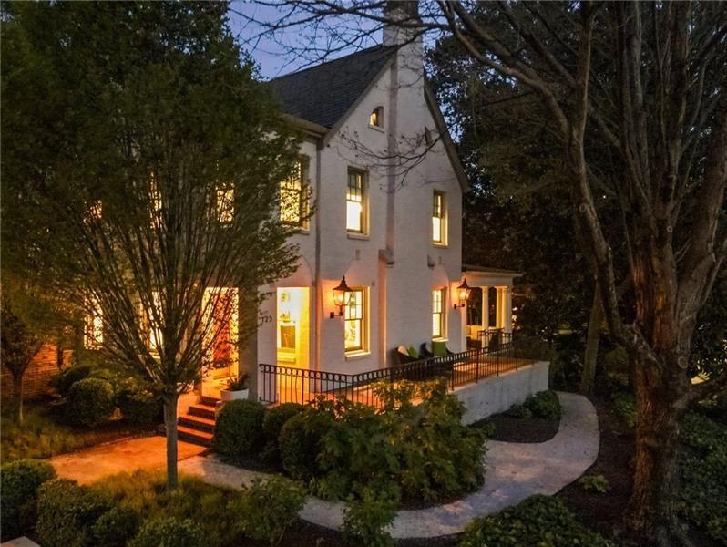 123 Peachtree Circle