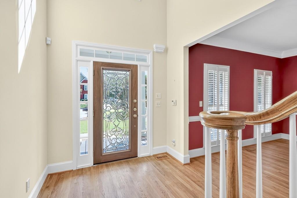 1601 Leesburg Court