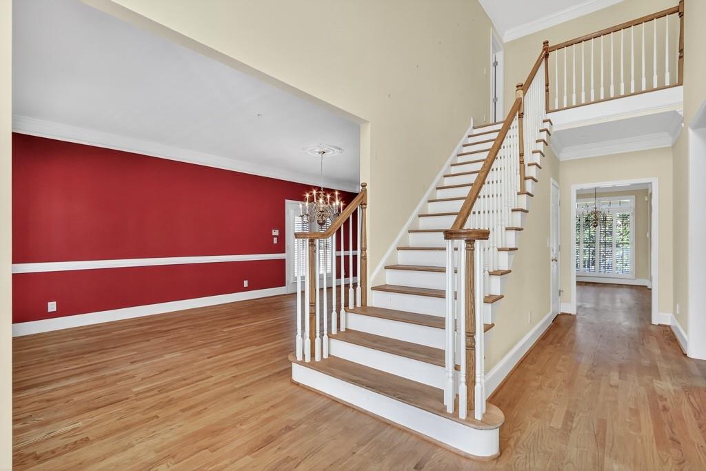 1601 Leesburg Court