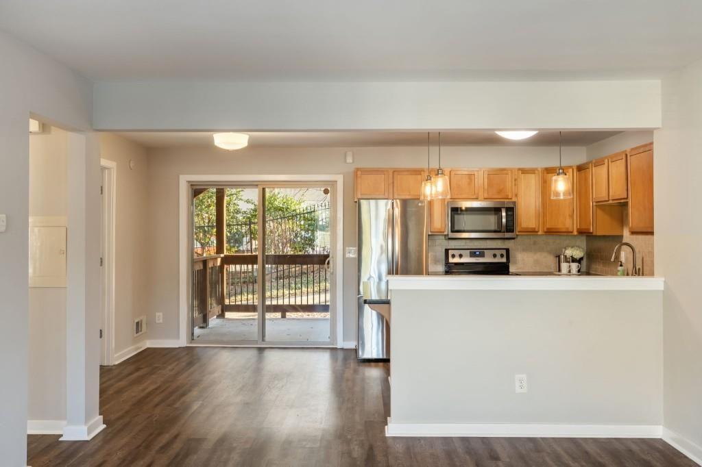 449 Clairemont Avenue #E1, Decatur, Georgia image 27