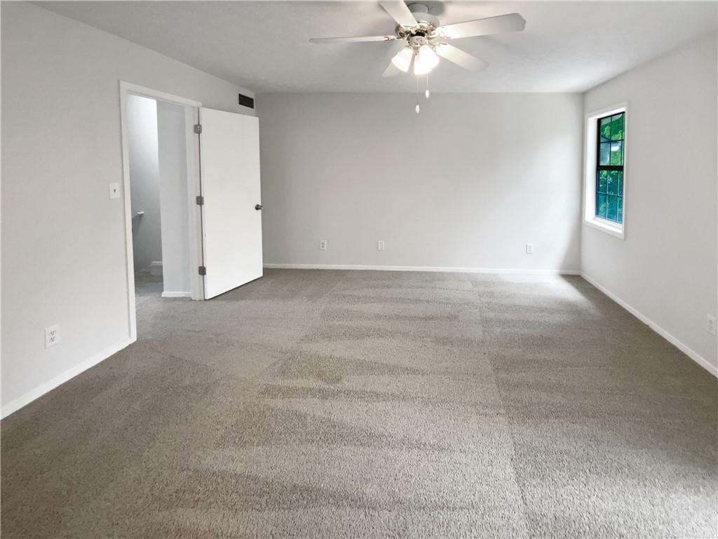 688 Anderson Walk