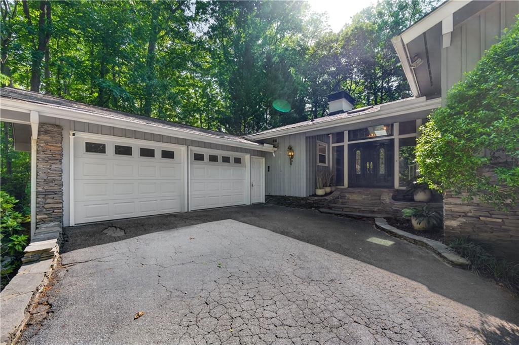 3565 Highland Drive