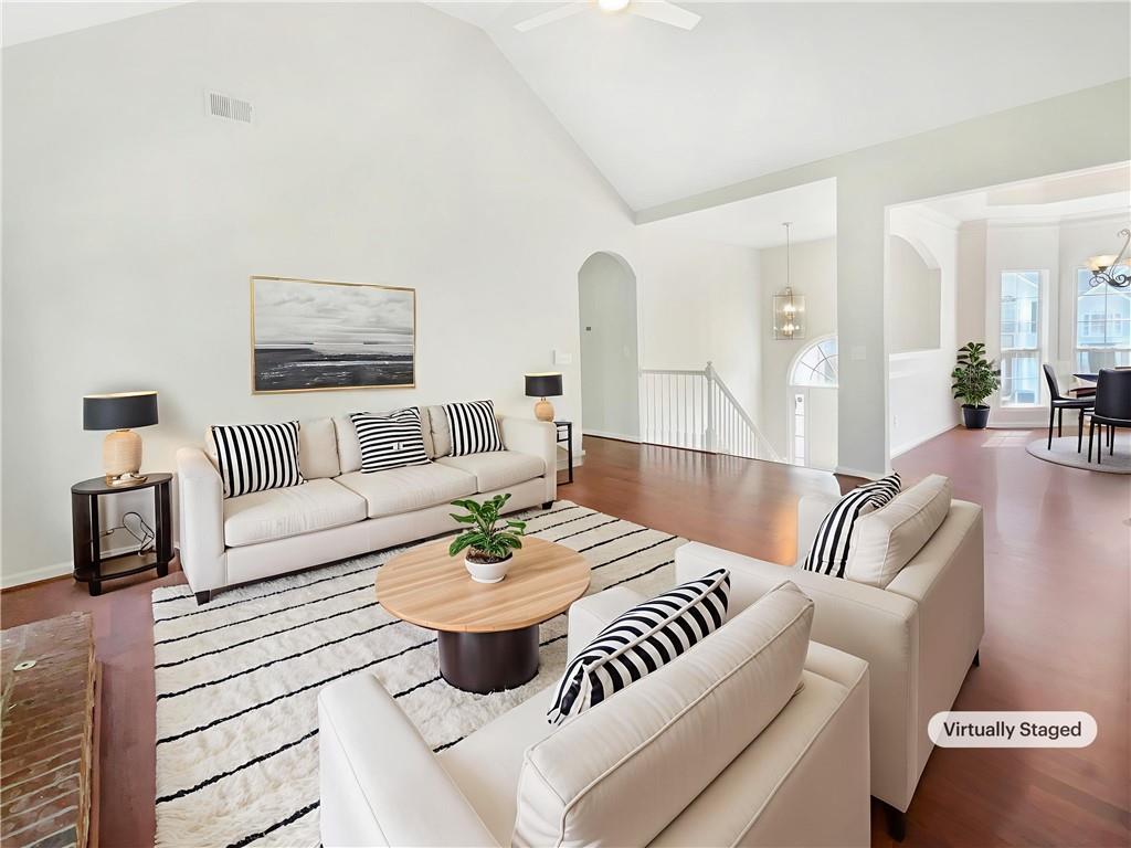 3636 Perry Point