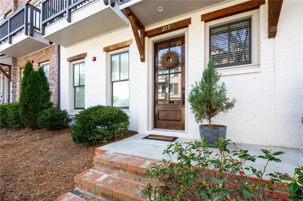 217 Napa Drive, Woodstock, Georgia image 3