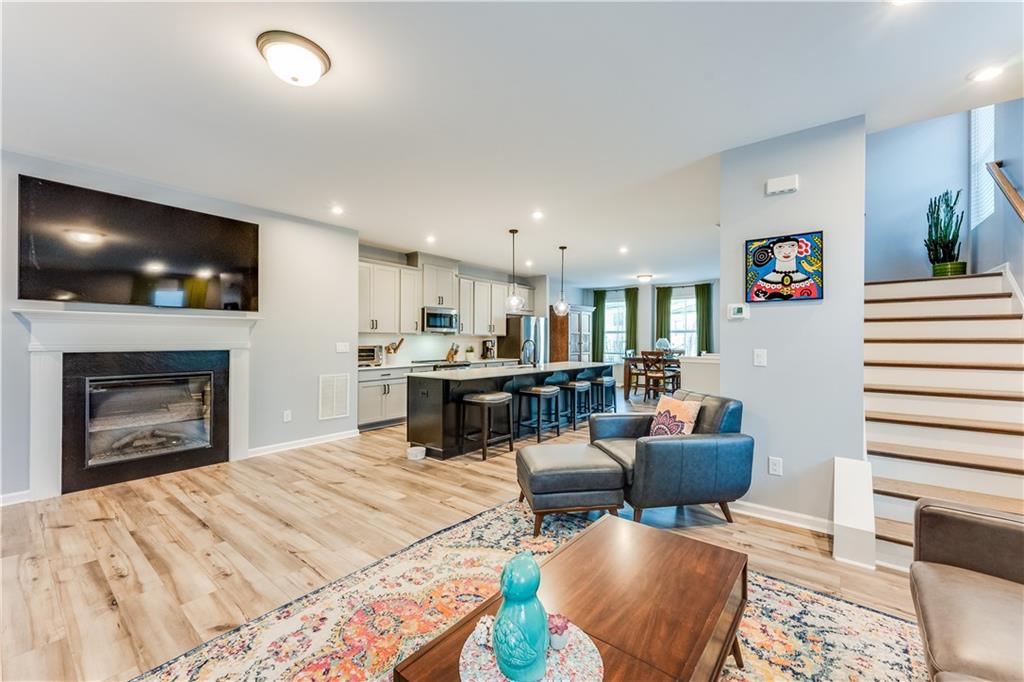 399 SE Skylar Way, Atlanta, Georgia image 14