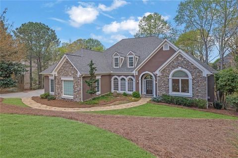 8385 Sentinae Chase Drive Roswell GA 30076