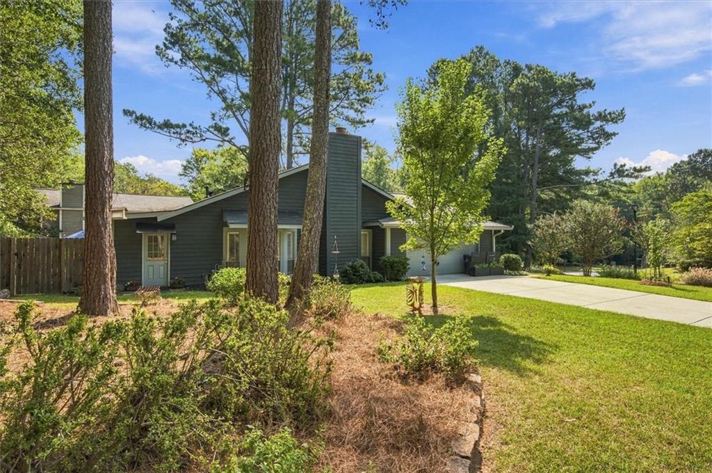 1035 Trailmore Drive