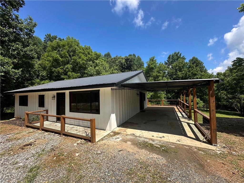 157 Old Loving Road