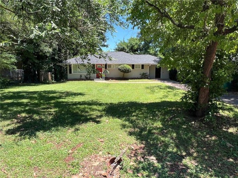 Homes For Sale - 2318 Ousley Court<br/> Decatur, GA 30032