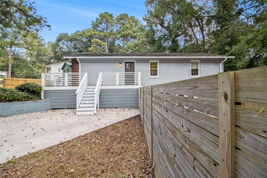 1899 Rollingwood Drive SE