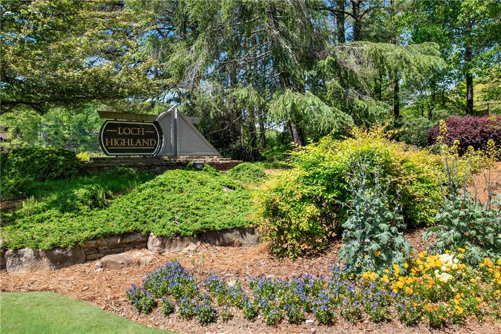 3989 Dunbarton Way, Roswell, Georgia image 21
