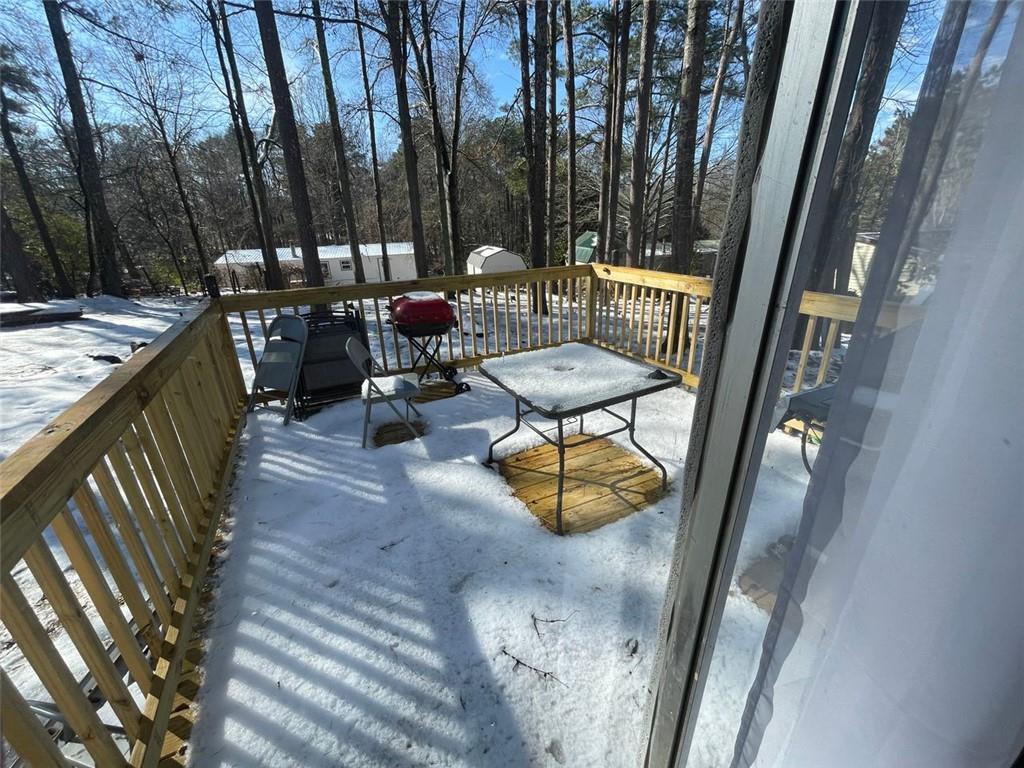 120 Valley Drive, Loganville, Georgia image 2