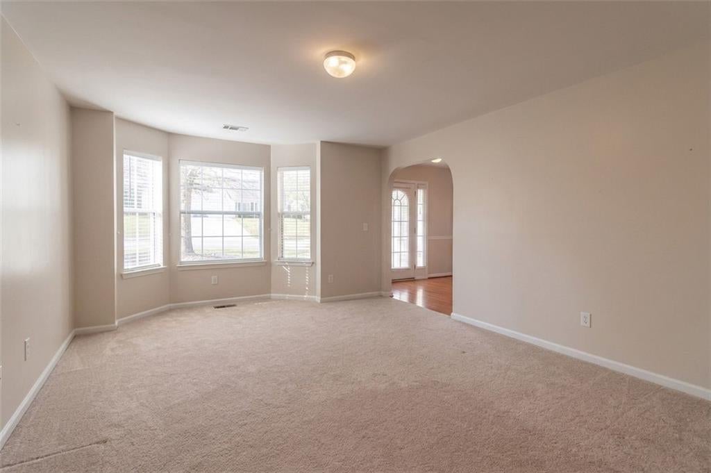 7377 Spoleto Loop