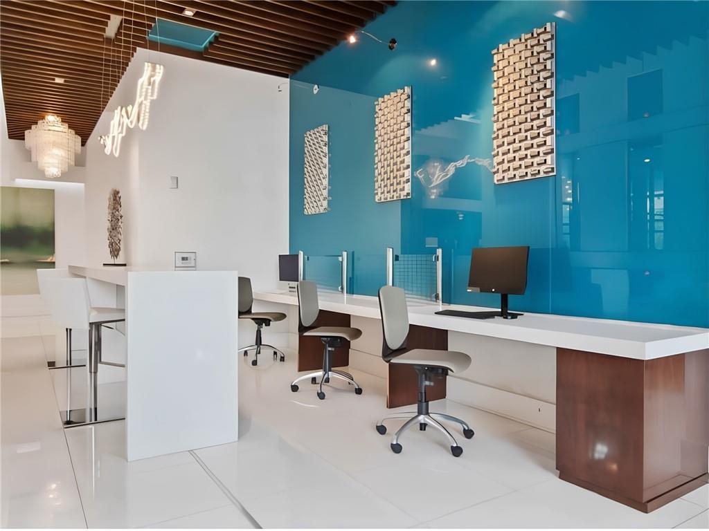 3382 Peachtree Road NE S06