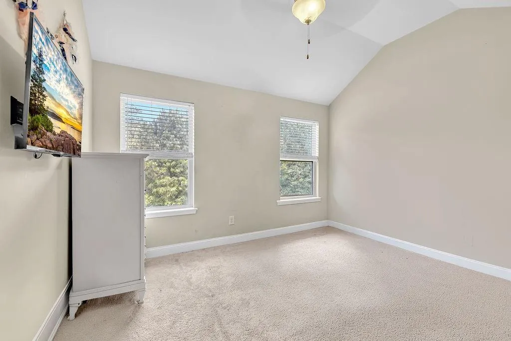 Atlanta, Georgia 30331, United States, 6 Bedrooms Bedrooms, ,4 BathroomsBathrooms,Residential,Pending,156387