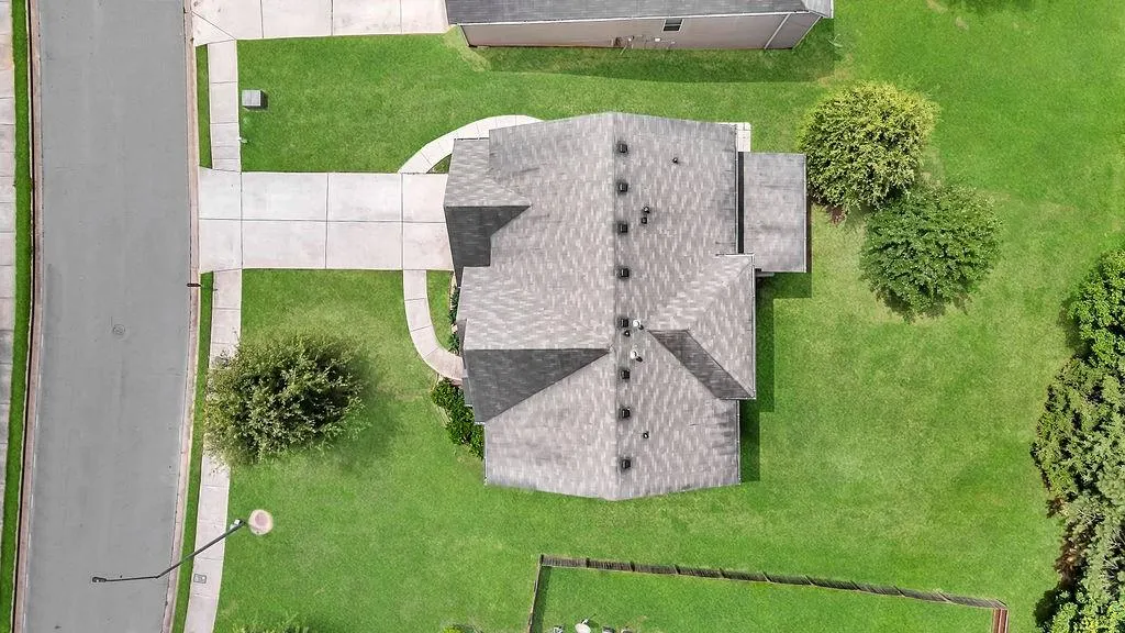 Atlanta, Georgia 30331, United States, 6 Bedrooms Bedrooms, ,4 BathroomsBathrooms,Residential,Pending,156387