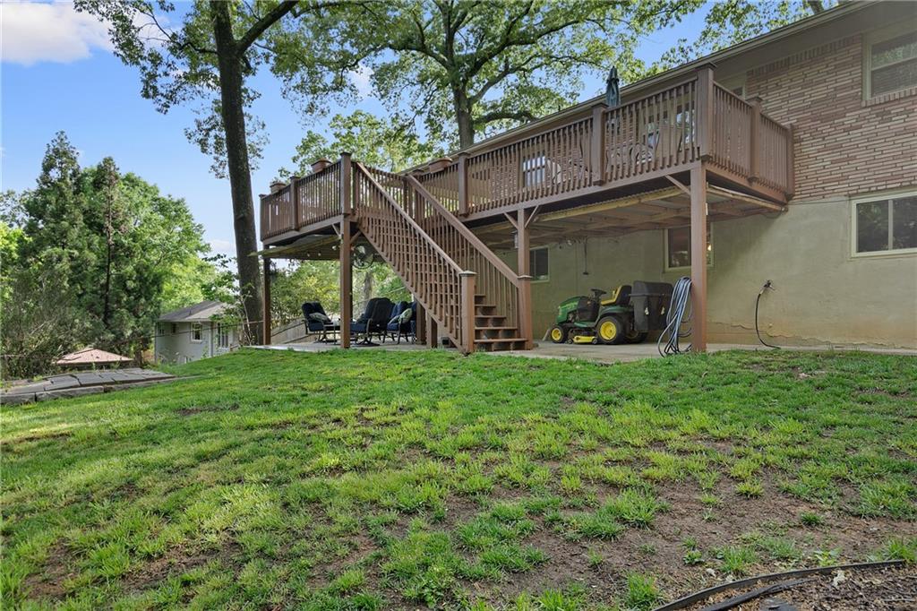 2337 Elmwood Circle, Atlanta, Georgia image 36