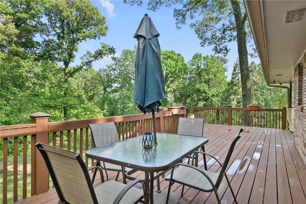 2337 Elmwood Circle, Atlanta, Georgia image 29