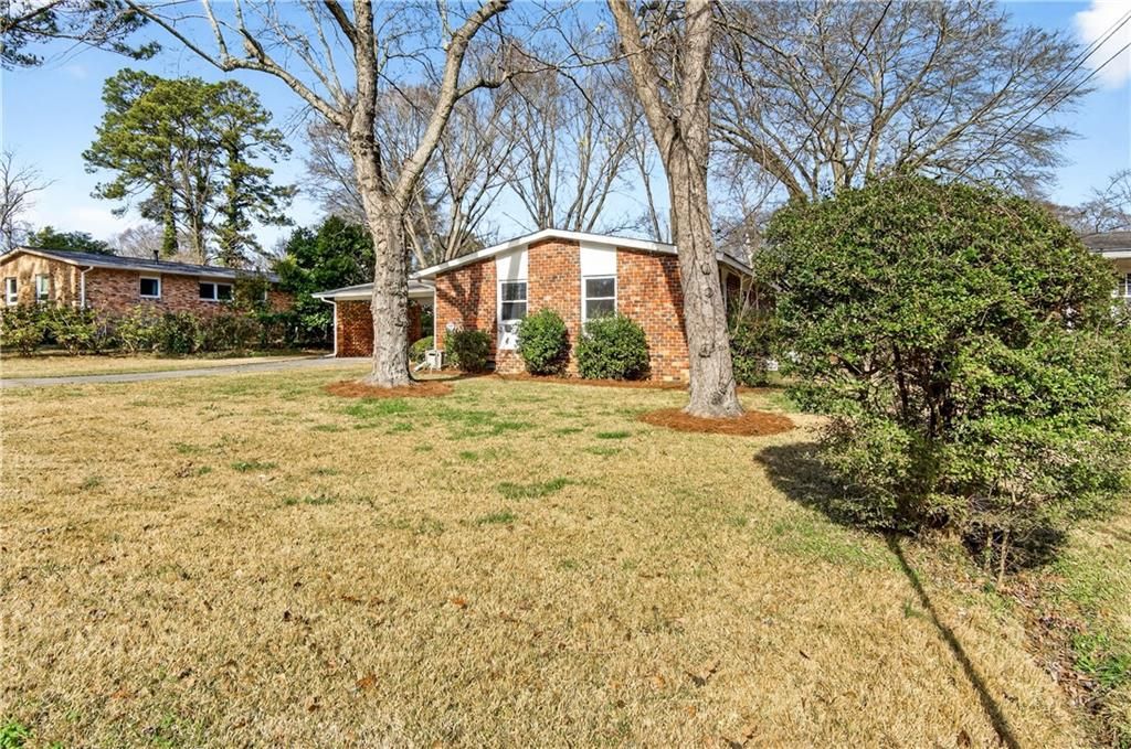 Photo of 2439 Little John Trail SE, Marietta, GA 30067 (MLS # 7703338)