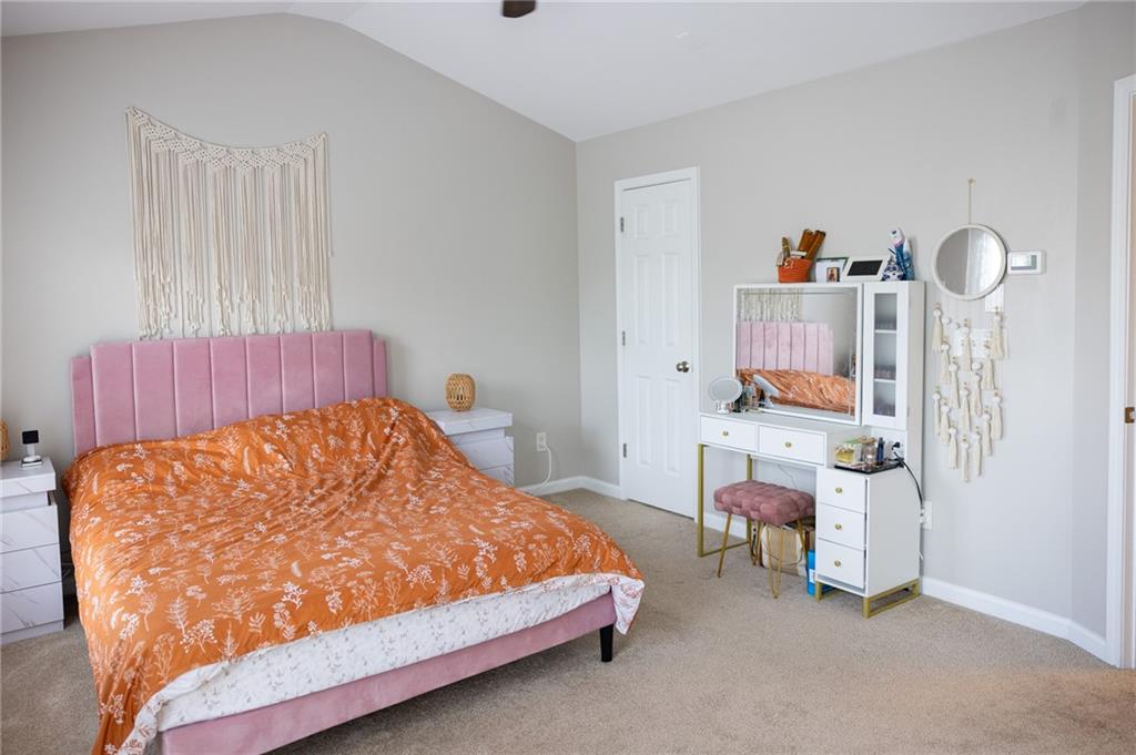 WHITTINGTON - Residential