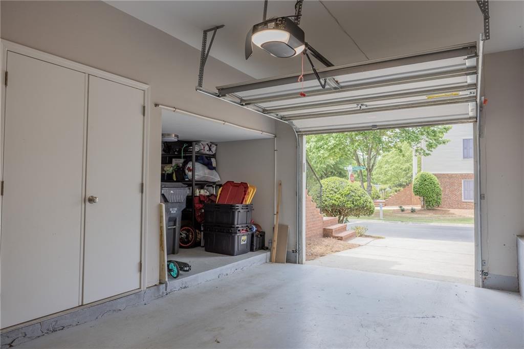 WHITTINGTON - Residential