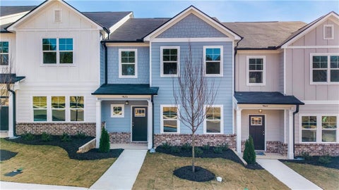 Townhouse For Sale - 405 Whitehorse Way #40<br/> Conyers, GA 30094