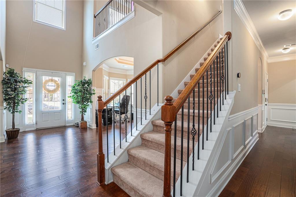 3780 Lake Haven Way