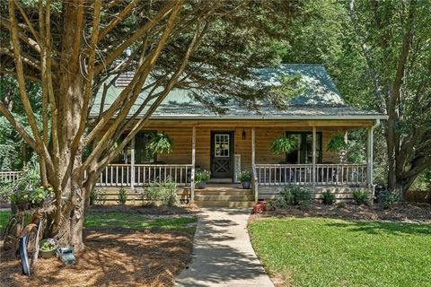 Homes For Sale - 475 Pendergrass Road<br/> Winder, GA 30680