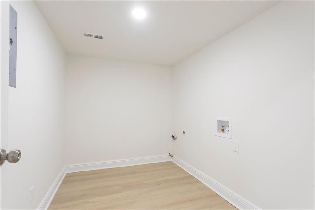 Lees Crossing - Residential