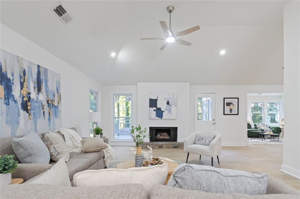 Lees Crossing - Residential