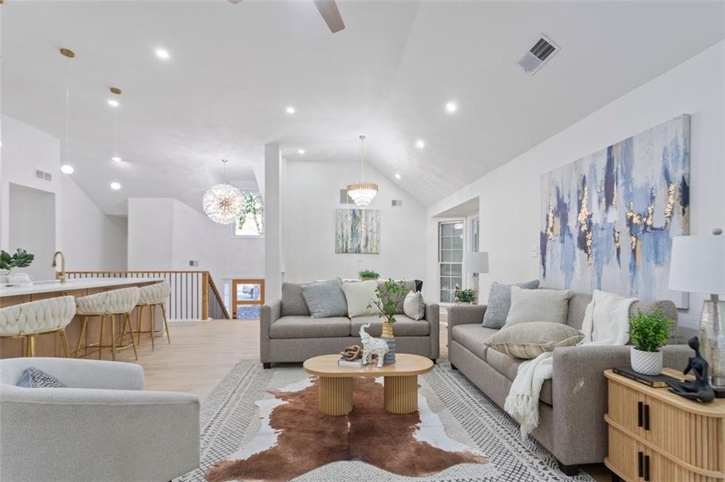 Lees Crossing - Residential