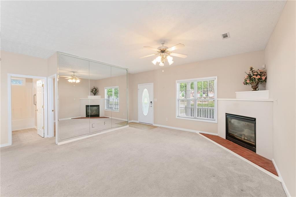 310 Autumn Glen Circle, Fayetteville, Georgia image 2