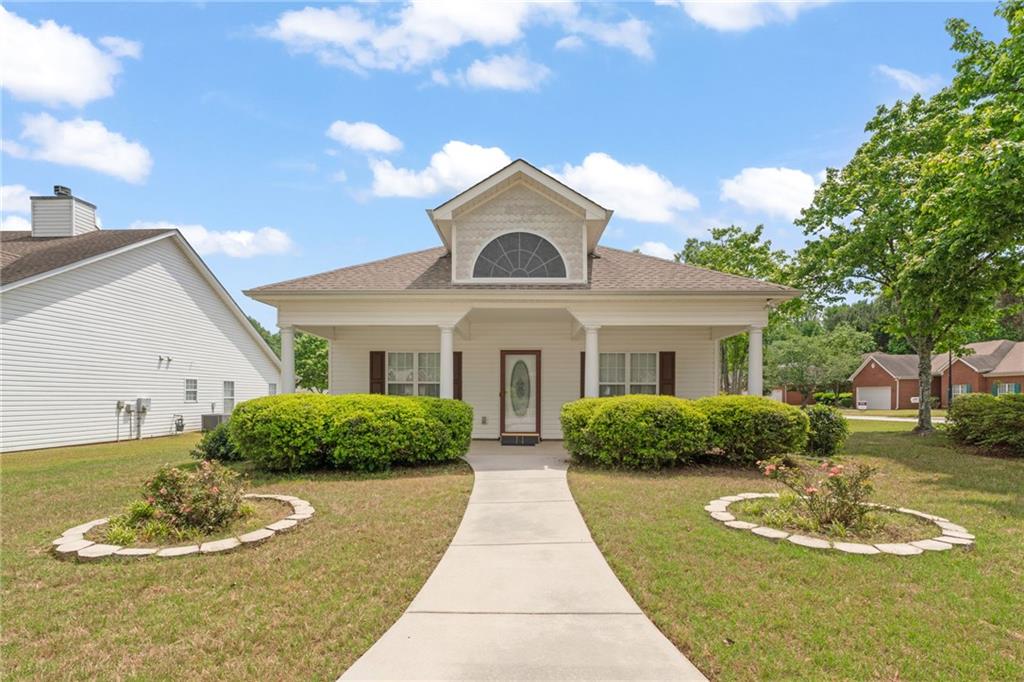310 Autumn Glen Circle, Fayetteville, Georgia image 1