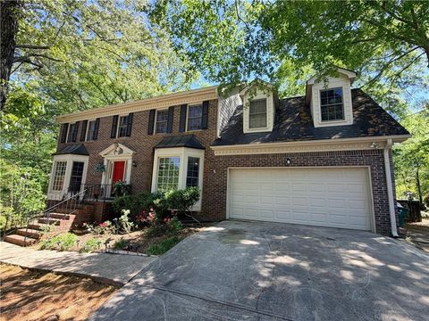 Photo of 4880 Racquet Court, Duluth, GA 30096 (MLS # 7722755)