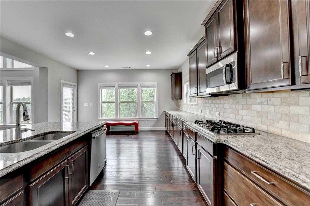 5770 Bridleton Crossing, Suwanee, Georgia image 22