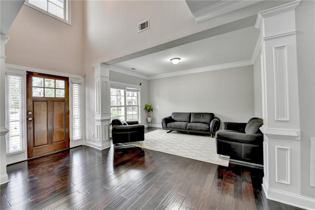 5770 Bridleton Crossing