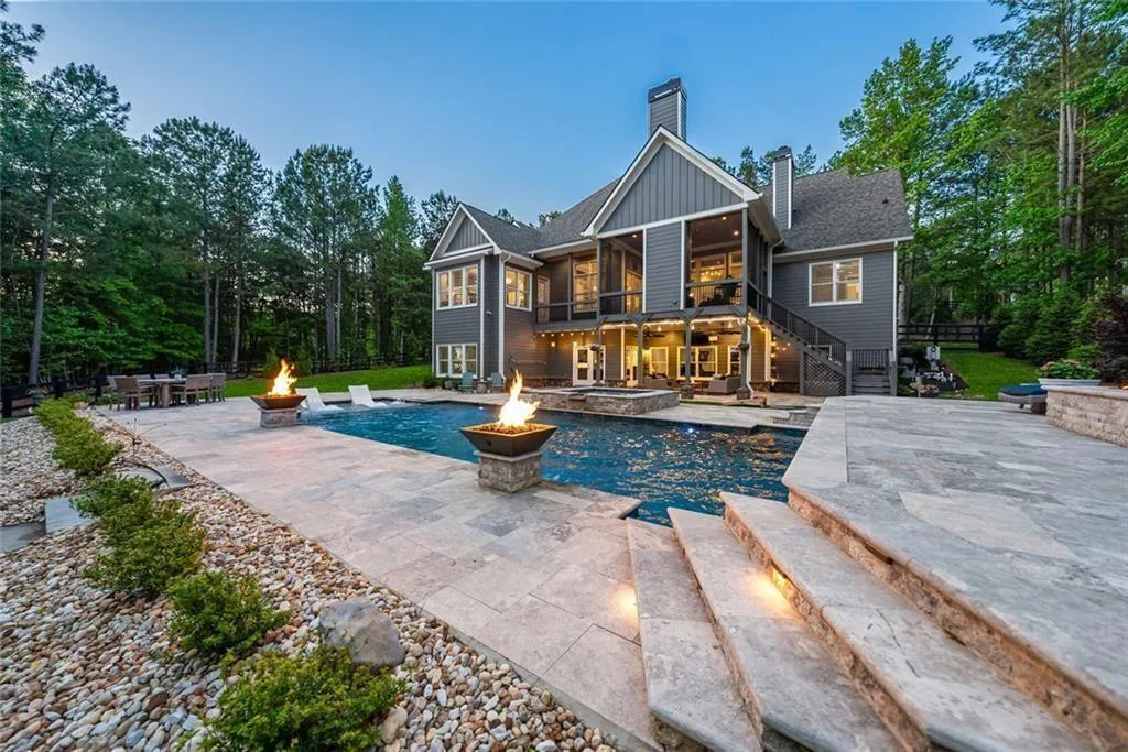 Alpharetta, Georgia 30004, United States, 6 Bedrooms Bedrooms, ,5 BathroomsBathrooms,Residential,Active,129028