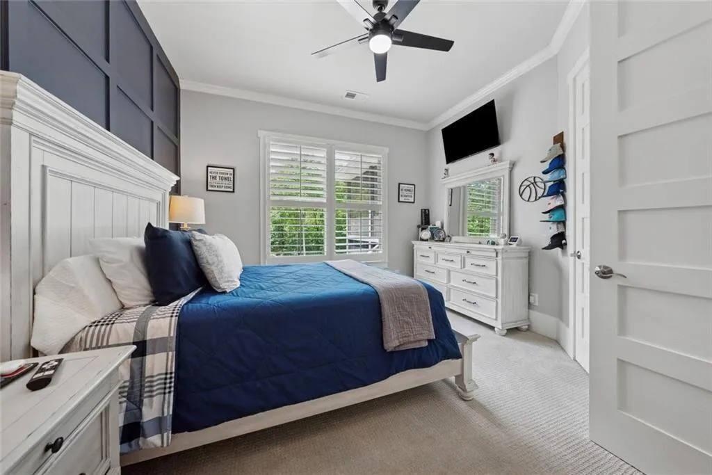 Alpharetta, Georgia 30004, United States, 6 Bedrooms Bedrooms, ,5 BathroomsBathrooms,Residential,Active,129028