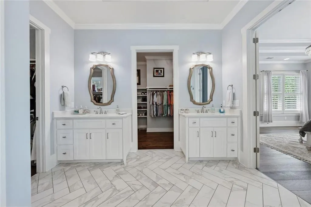 Alpharetta, Georgia 30004, United States, 6 Bedrooms Bedrooms, ,5 BathroomsBathrooms,Residential,Active,129028