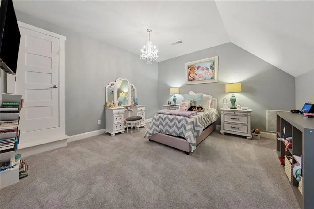 Alpharetta, Georgia 30004, United States, 6 Bedrooms Bedrooms, ,5 BathroomsBathrooms,Residential,Active,129028