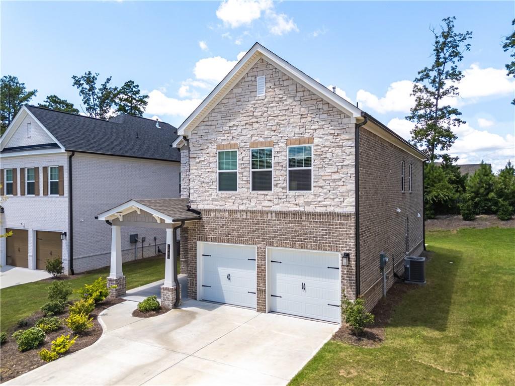 1961 Ecoland Drive