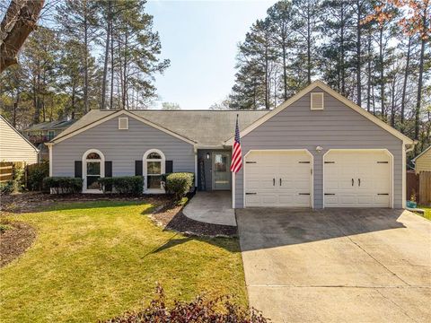 Homes For Sale - 3225 Caley Mill Drive<br/> Powder Springs, GA 30127