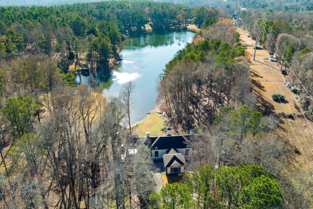1126 Wedgefield Drive