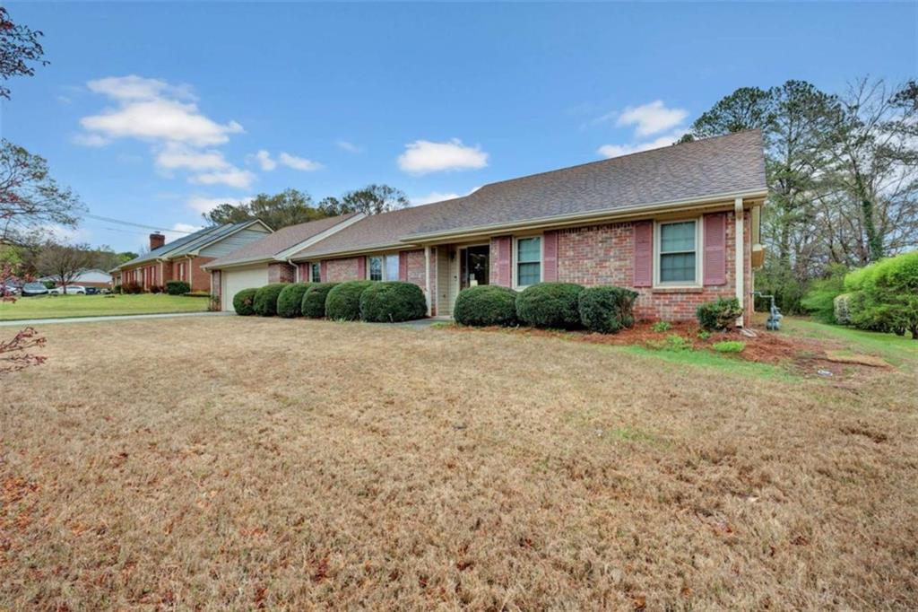 3898 Carriage Lane