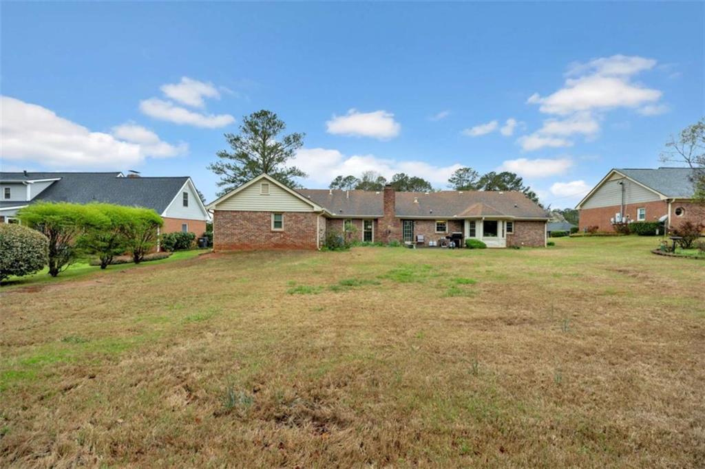 3898 Carriage Lane